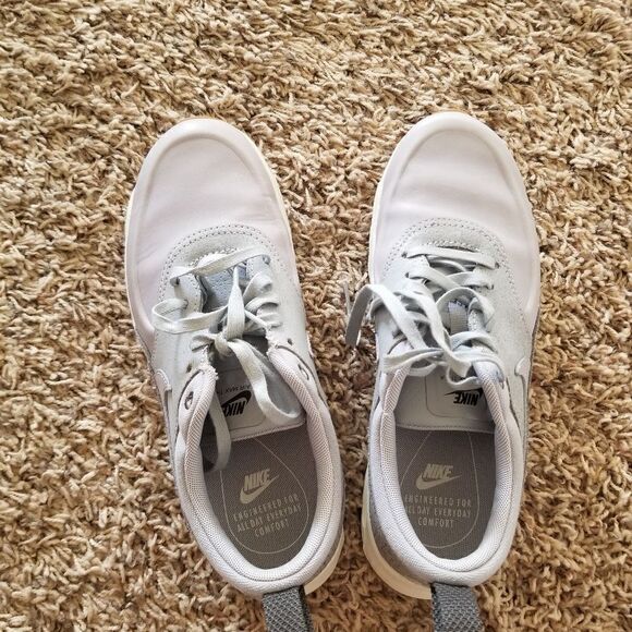 Nike Shoes - Nike Air Max